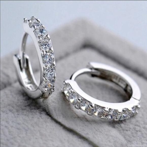 New 925 Sterling Silver Round Diamond Huggie Hoops, WOW STERLING, MAGIC STERLING - Picture 1 of 7